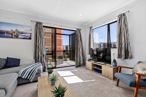 Photo of property in 62 Mapou Road, Hobsonville, Auckland, 0616