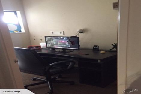 Photo of property in 23 Crail Court, Totara Heights, Auckland, 2105