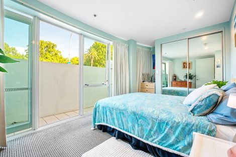 Photo of property in 1/6d Durham Street, Tauranga, 3110