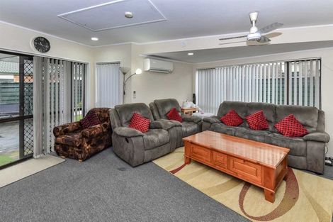 Photo of property in 2/26 Jellicoe Road, Manurewa, Auckland, 2102