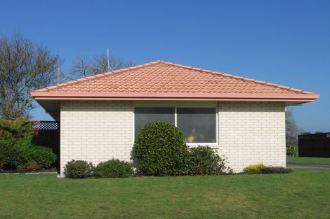 Photo of property in 8 Caesar Roose Drive, Glenview, Hamilton, 3206