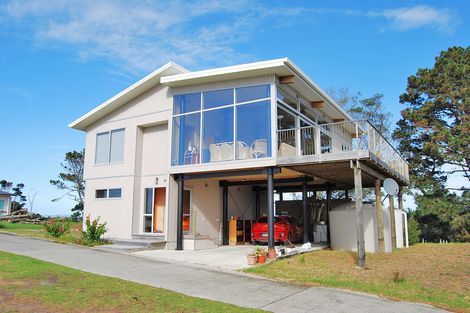 Photo of property in 10 Cornwall Way, Mangawhai Heads, Mangawhai, 0505