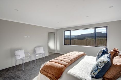 Photo of property in 32 Huntly Road, Outram, 9019