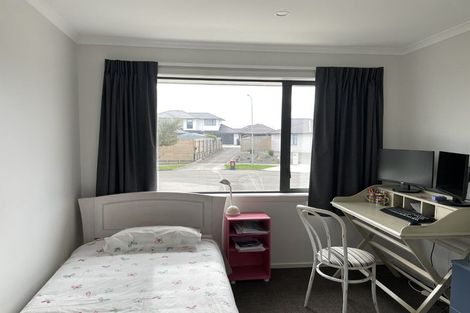 Photo of property in 32 Varsity Heights, Fitzherbert, Palmerston North, 4410
