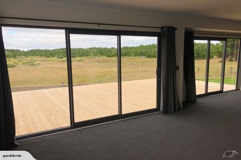 Photo of property in 13 Oxnam Place, Foxton Beach, Foxton, 4815