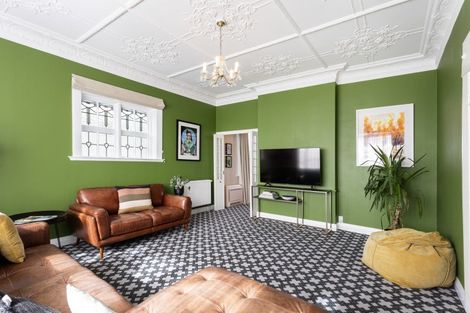 Photo of property in 75 Eglinton Road, Mornington, Dunedin, 9011