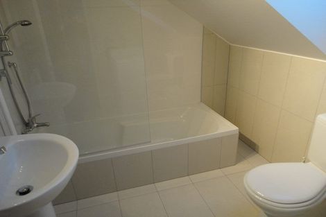 Photo of property in 105 Rongotai Road, Kilbirnie, Wellington, 6022