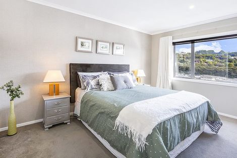 Photo of property in 16 Bluejacket Place, Whitby, Porirua, 5024