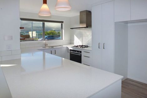 Photo of property in 50 Pratt Avenue, Foxton Beach, Foxton, 4815