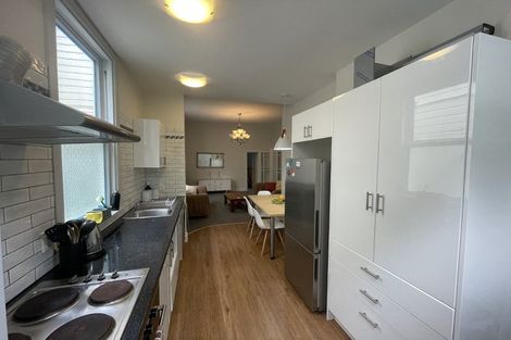 Photo of property in 359 The Terrace, Te Aro, Wellington, 6011