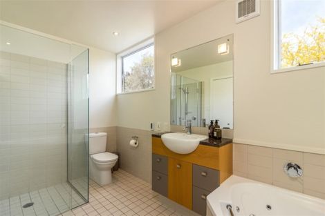 Photo of property in 186 Ilam Road, Ilam, Christchurch, 8041