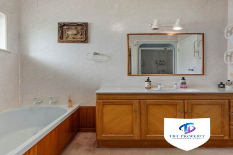 Photo of property in 78 Rosehill Drive, Rosehill, Papakura, 2113