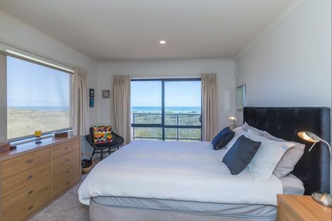 Photo of property in 53 Rua Avenue, Waitarere Beach, Levin, 5510