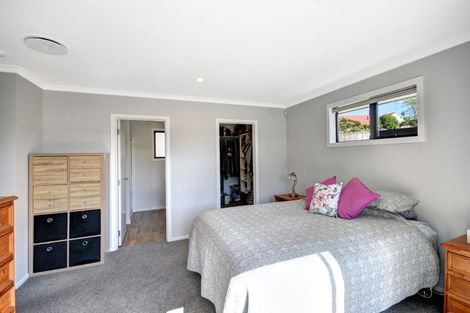 Photo of property in 48 Heathfield Drive, Mosgiel, 9024