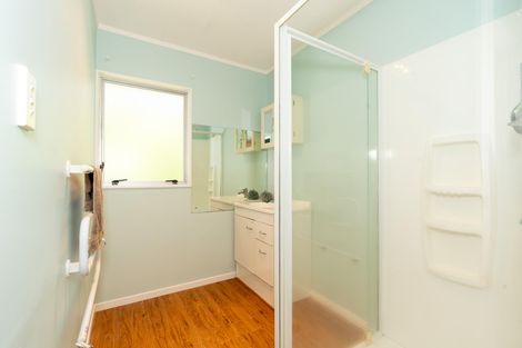 Photo of property in 21 Manor Place, Bader, Hamilton, 3206