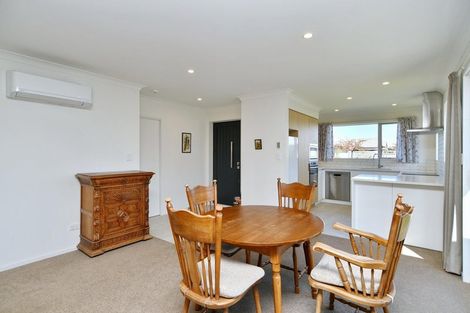 Photo of property in 27 Tutton (pvt) Mews, Rangiora, 7400