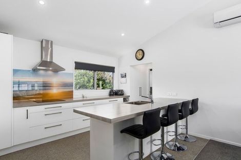 Photo of property in 1321b Papamoa Beach Road, Papamoa Beach, Papamoa, 3118