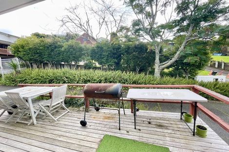 Photo of property in 1/1 Seaford Place, Murrays Bay, Auckland, 0630