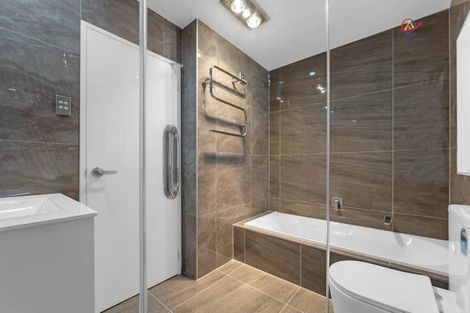 Photo of property in 15c Mckean Avenue, Manurewa, Auckland, 2102