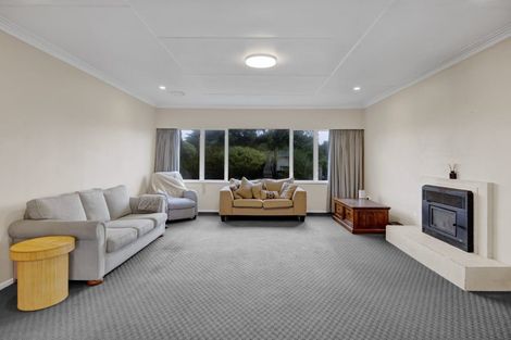 Photo of property in 43 Fox Street, Opunake, 4616