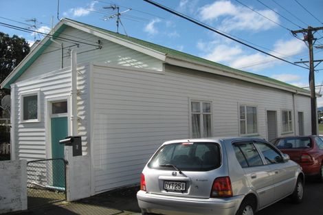 Photo of property in 2 Henry Street, Kilbirnie, Wellington, 6022