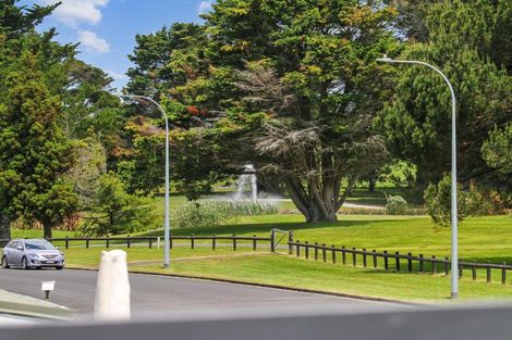 Photo of property in 3 Stella Drive, Clarks Beach, 2122