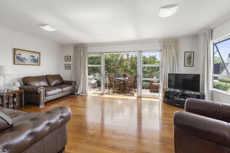 Photo of property in 1/17a Church Street, Devonport, Auckland, 0624