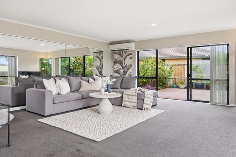 Photo of property in 680 Gloucester Road, Papamoa Beach, Papamoa, 3118