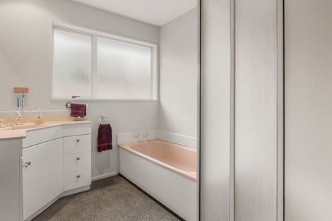 Photo of property in 10 Natalie Place, Harewood, Christchurch, 8051