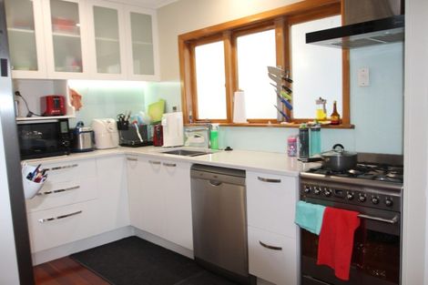 Photo of property in 4/17-19 Neal Avenue, Glenfield, Auckland, 0629