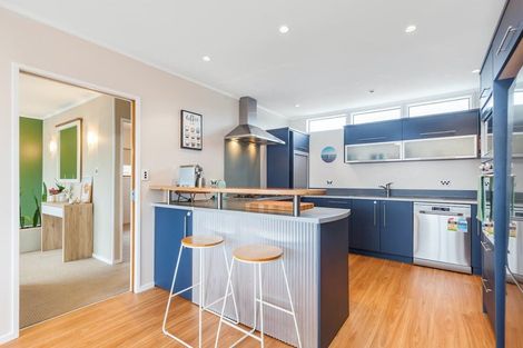 Photo of property in 221 Vipond Road, Stanmore Bay, Whangaparaoa, 0932