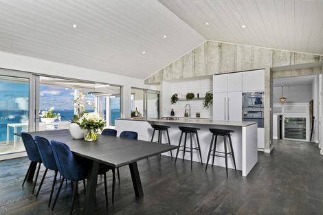 Photo of property in 63 Tiri Road, Manly, Whangaparaoa, 0930