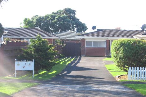 Photo of property in 2/10 Paton Avenue, Papatoetoe, Auckland, 2025