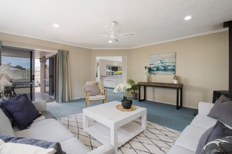 Photo of property in 2 Atlanta Court, Katikati, 3129