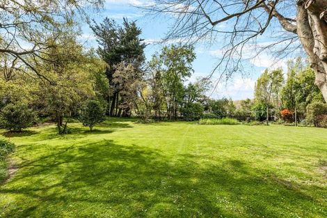 Photo of property in 35 Kainga Road, Kainga, Christchurch, 8083