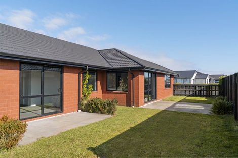 Photo of property in 66 Te Wharo Drive, Papamoa, 3118