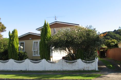 Photo of property in 59 Momona Street, Wainuiomata, Lower Hutt, 5014
