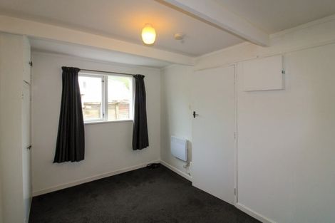 Photo of property in 18 Tamar Street, Island Bay, Wellington, 6023