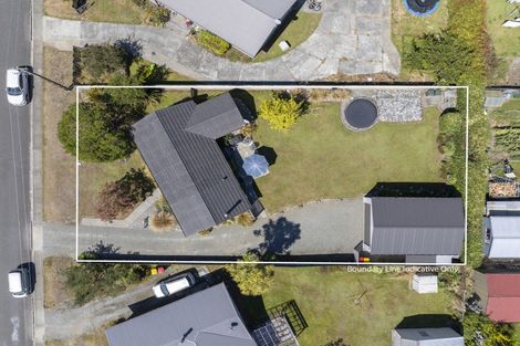 Photo of property in 25 Howden Street, Te Anau, 9600