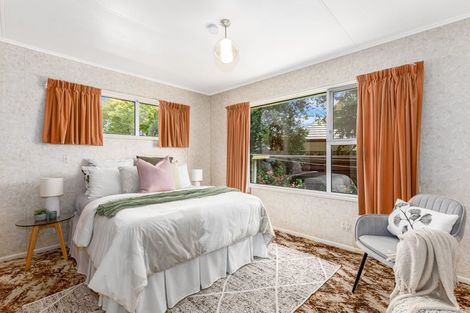 Photo of property in 341 Riverside Drive, Fairfield, Lower Hutt, 5011