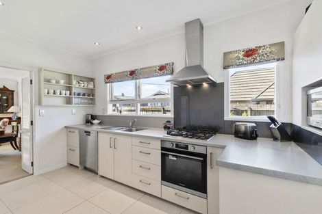 Photo of property in 93 Waterloo Road, Hutt Central, Lower Hutt, 5010