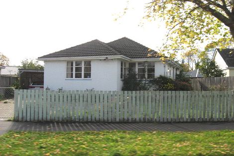 Photo of property in 62 Hoani Street, Northcote, Christchurch, 8052
