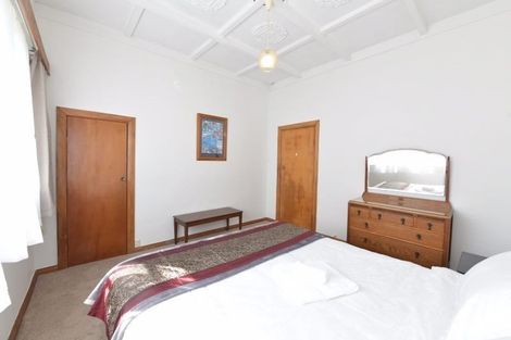 Photo of property in 492 Blockhouse Bay Road, Blockhouse Bay, Auckland, 0600