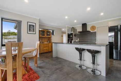 Photo of property in 11 Nolan Place, Katikati, 3129