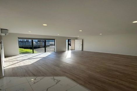 Photo of property in 14a Parkinson Avenue, Wesley, Auckland, 1041