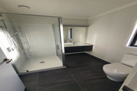 Photo of property in 57 Murray Ward Drive, Te Kauwhata, 3710