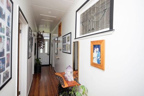 Photo of property in 18 Princess Street, Dannevirke, 4930