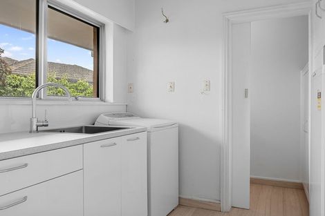 Photo of property in 239 Fifield Terrace, Opawa, Christchurch, 8023