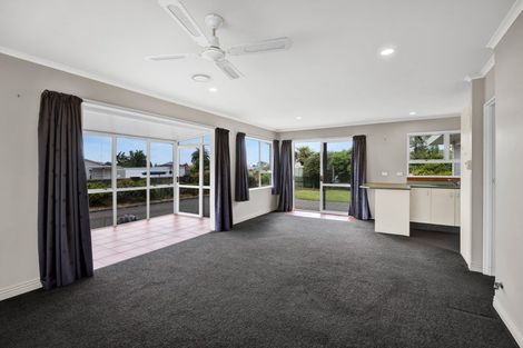 Photo of property in 7b Miro Street, Inglewood, 4330