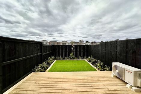 Photo of property in 11 Kiato Lane, Flat Bush, Auckland, 2019